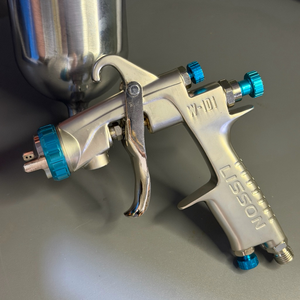 Lisson Spray Gun W101 Tabung 400cc Nozzle 1.3mm