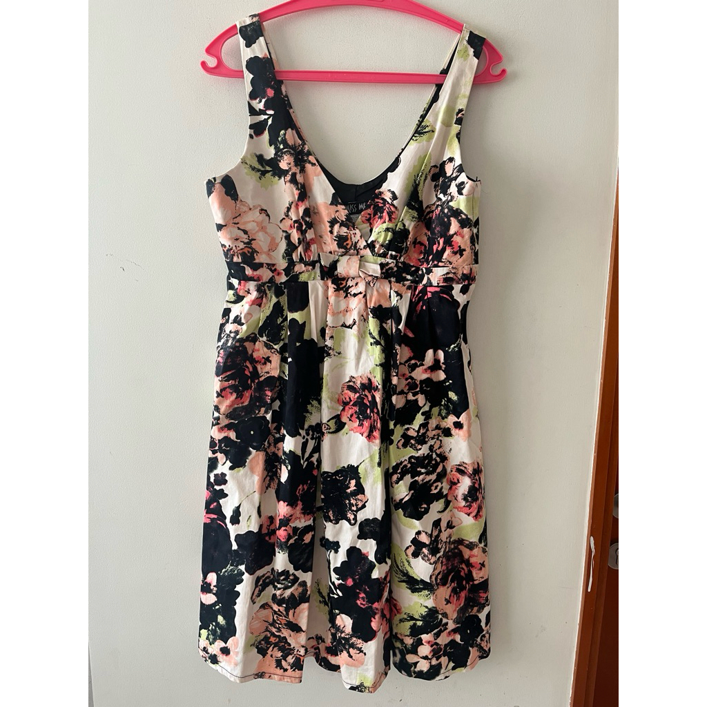 dress miss me