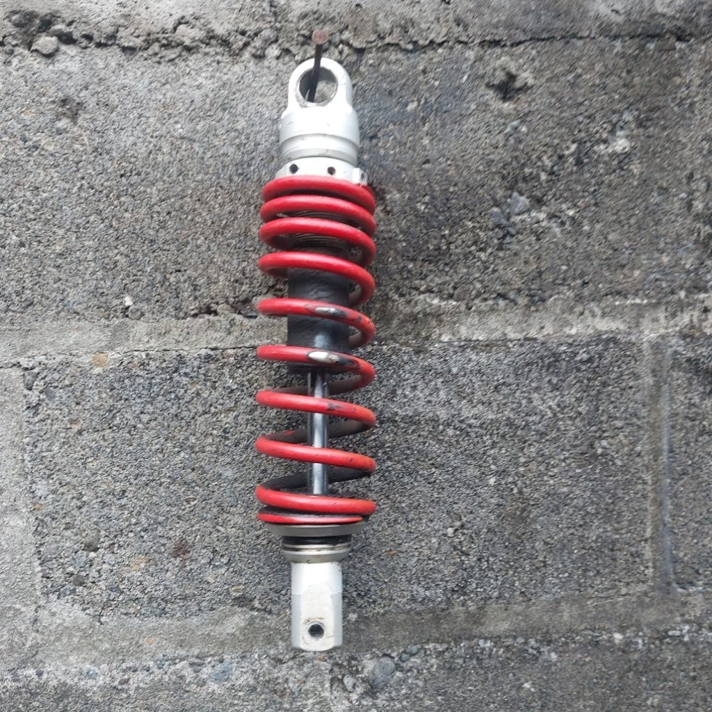 Shockbreaker Shock Skok Belakang Universal Variasi PNP Matic Ukuran 300mm
