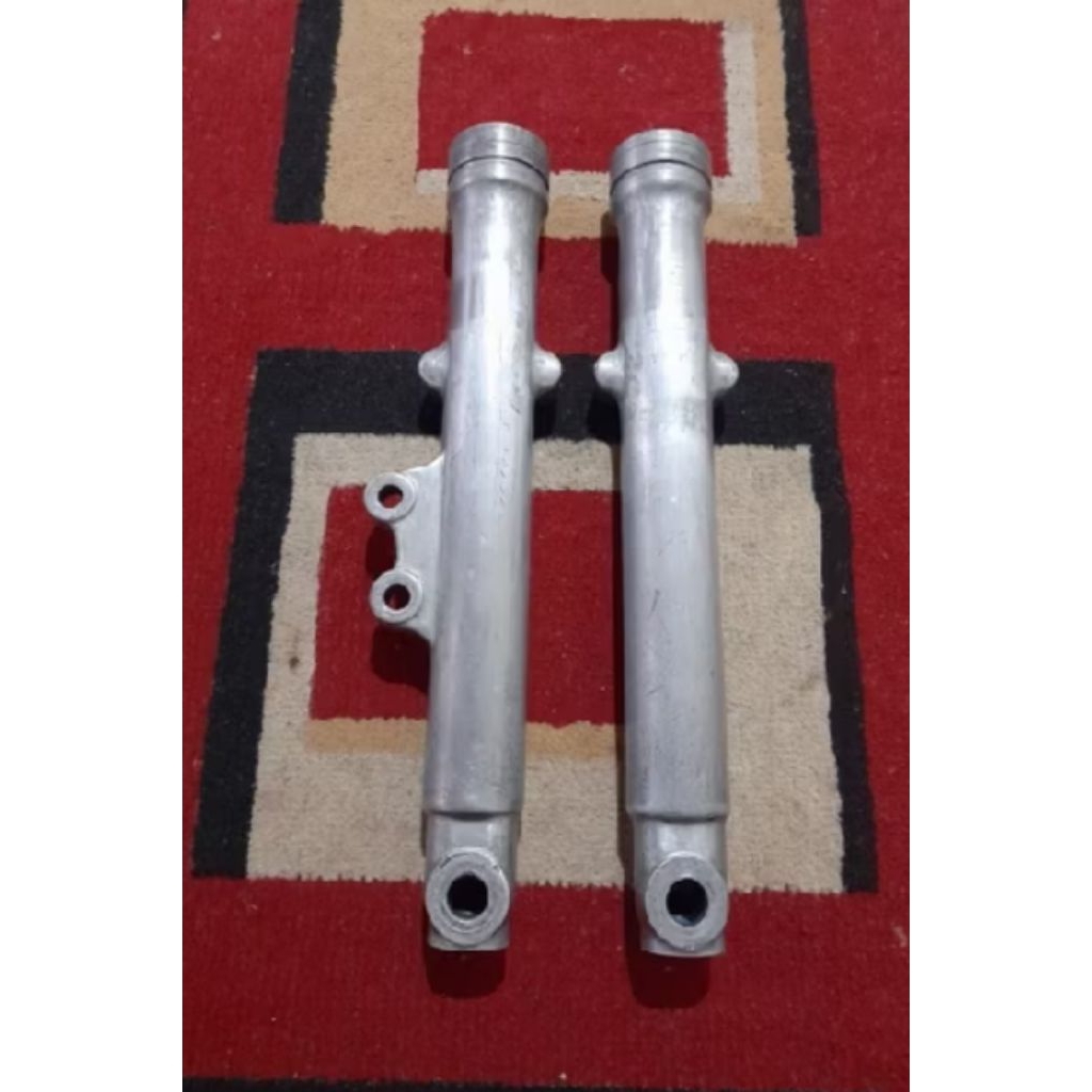 Bottom Tabung Shock Depan Yamaha RX King Cobra - Original, Tahan Lama, Stabilitas Maksimal