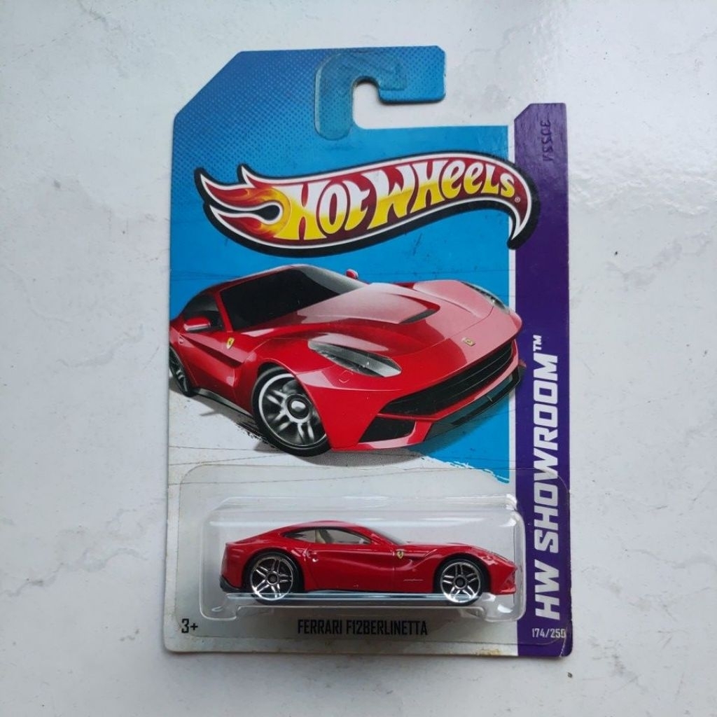 Hotwheels Ferrari F12 Berlinetta Merah
