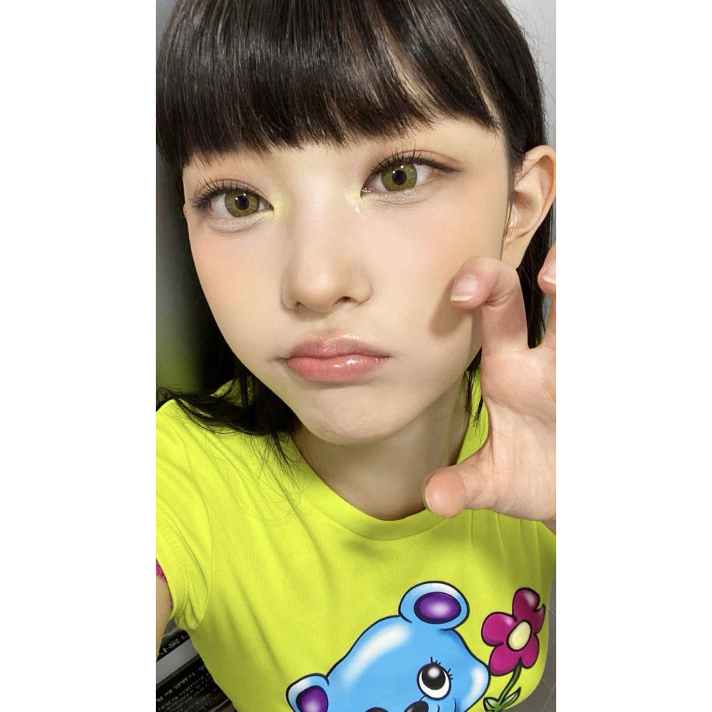 haerin photocard