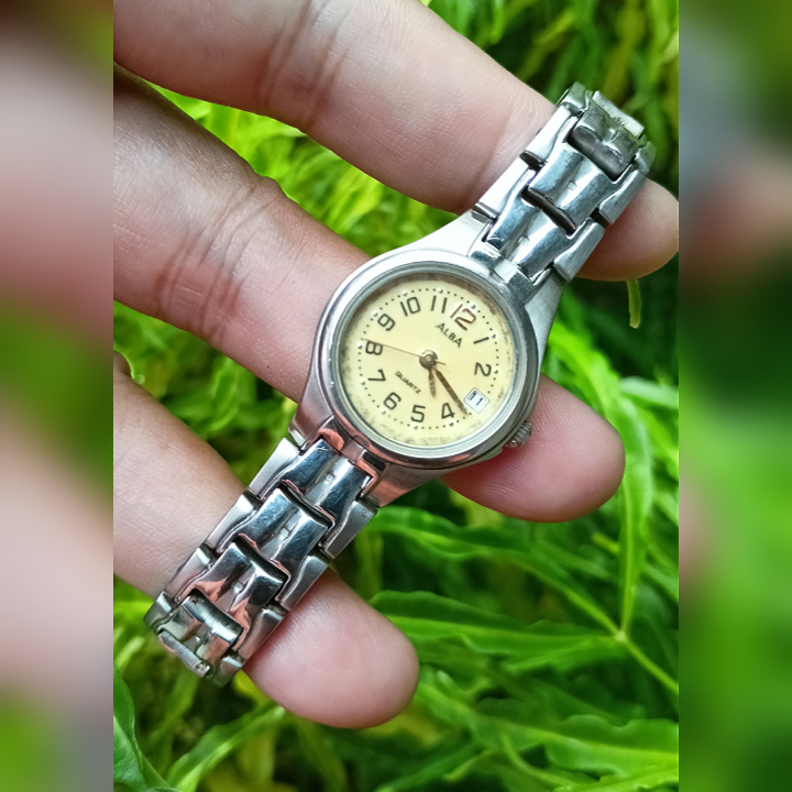 ALBA VJ22-X010 Silver Luminous Dial Original Second | Jam Tangan Vintage Wanita