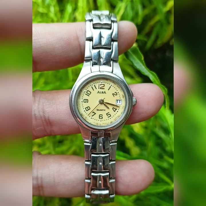 ALBA VJ22-X010 Silver Luminous Dial Original Second | Jam Tangan Vintage Wanita