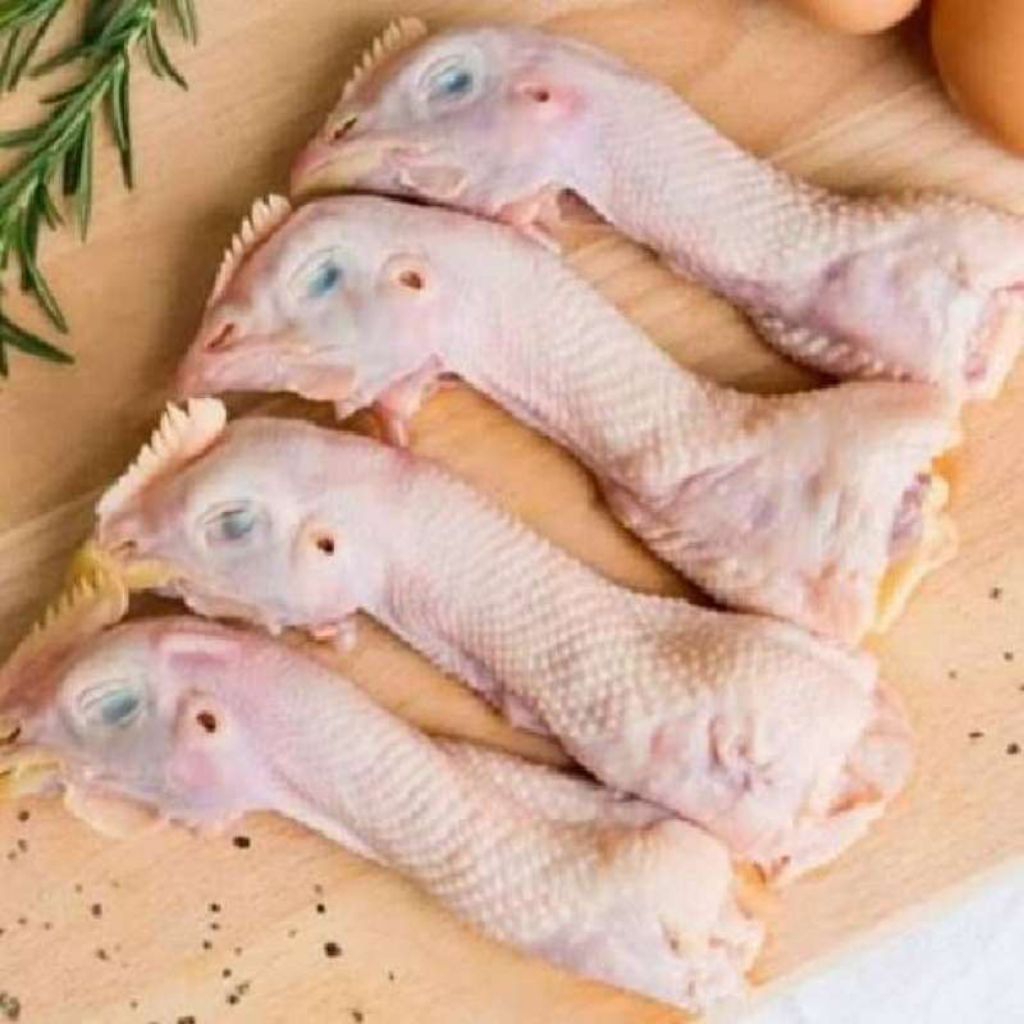 Kepala ayam 1kg segar  khusus bandung/pengiriman instant