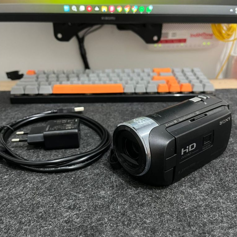 Handycam Sony PJ410 Second Minus projector ada bintik sedikit sesuai foto