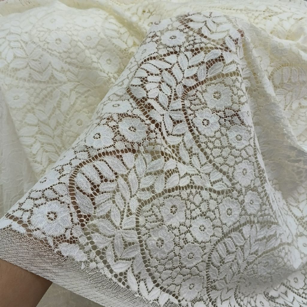 Kain brokat katun premium [KuningGading/0,5meter] - bahan brokat premium - bahan brokat untuk kebaya