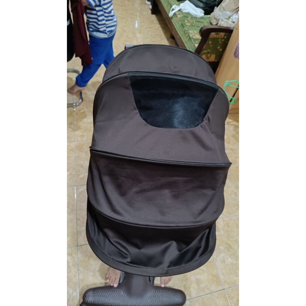 Preloved Like New Stroller Baobaohao V9 (hanya dipake 3 bulan saja selebihnya masuk plastik dan disi