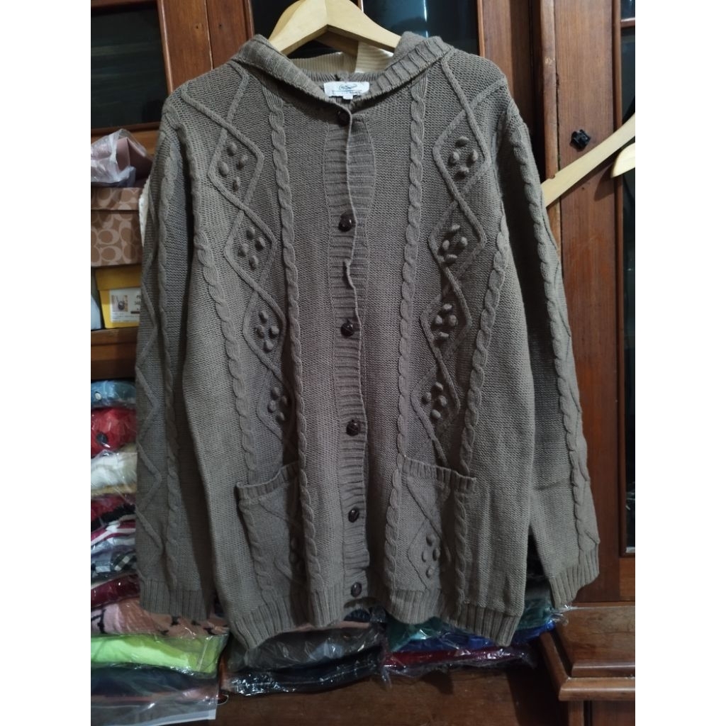 cardigan crocodile hoodie