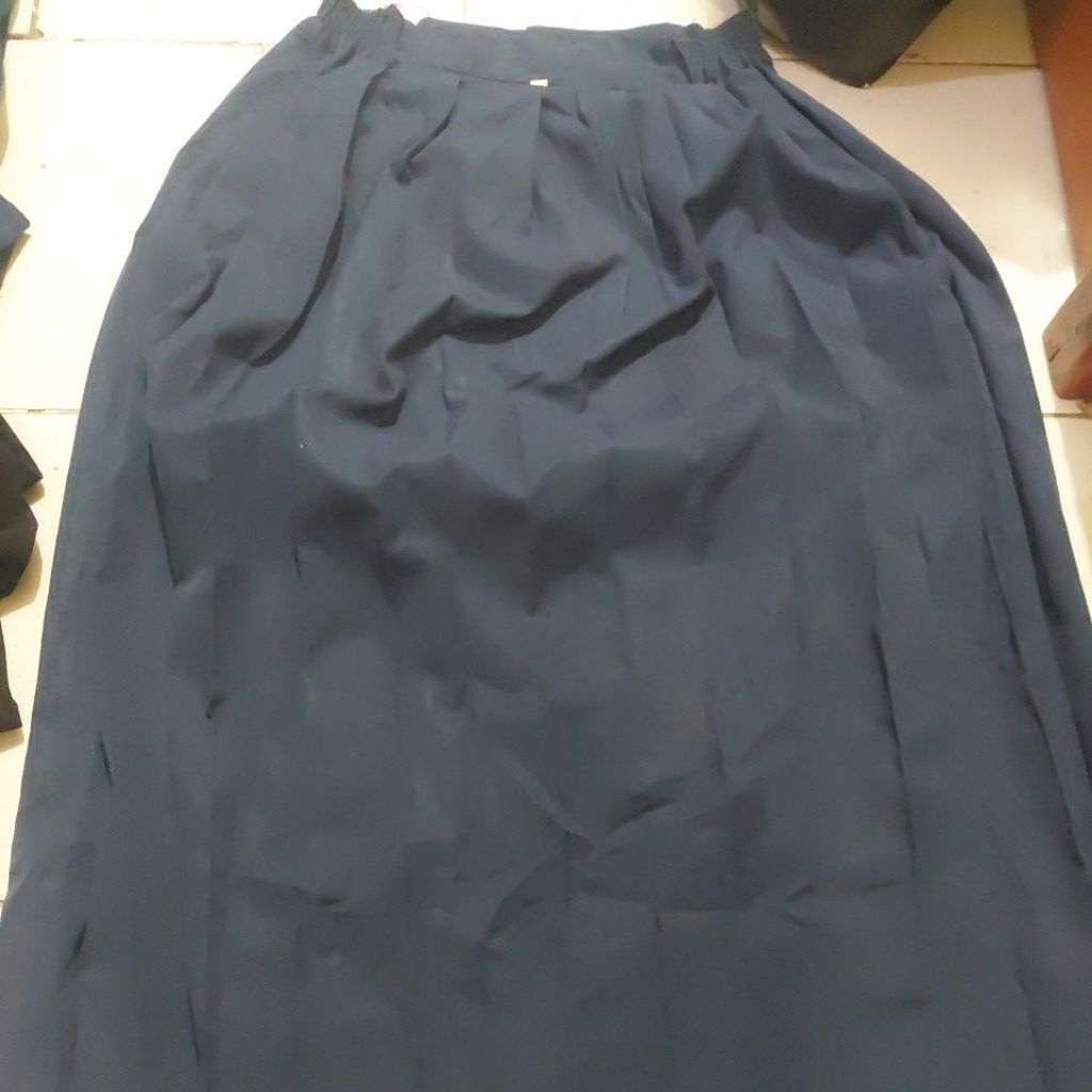 preloved rok smp biru