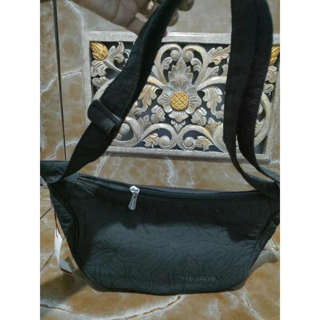 Proloved Tas slempang Elizabeth