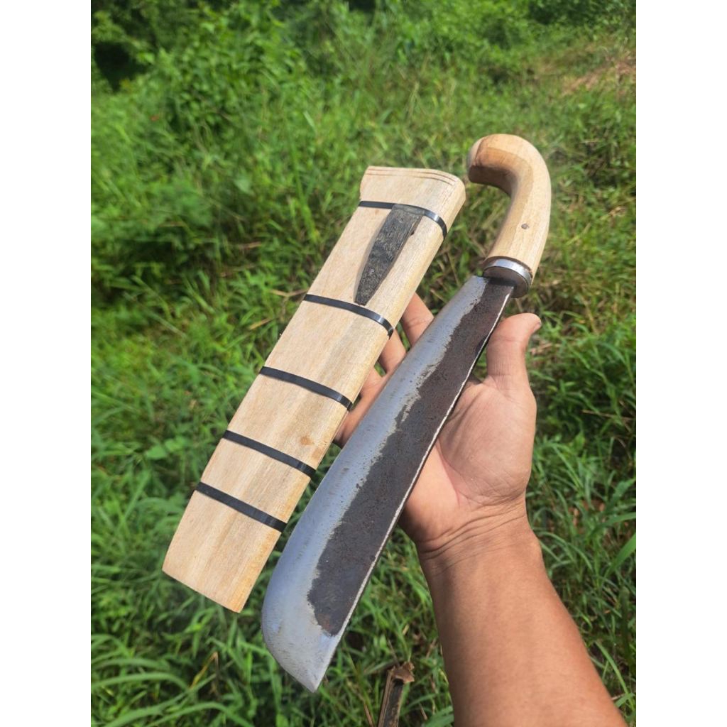 Golok pattimura kelas C