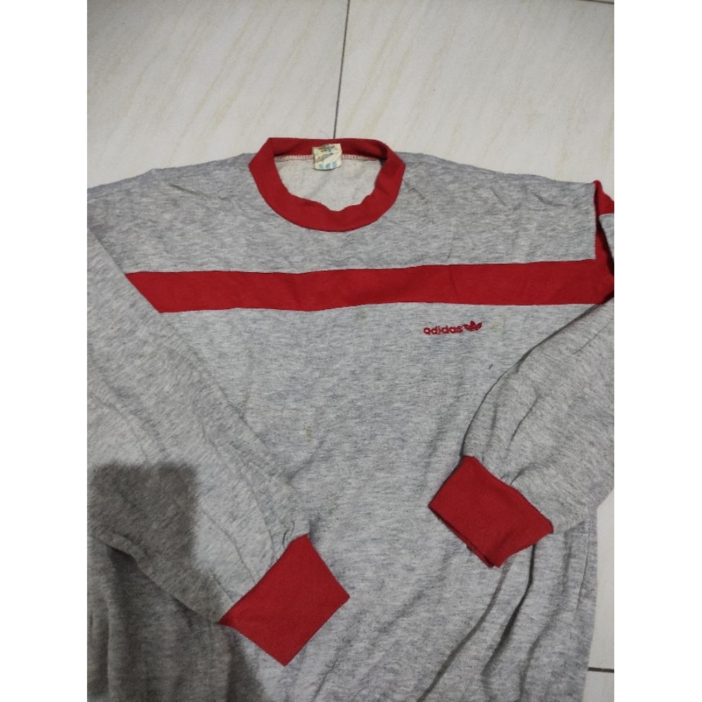 adidas crewneck vintage