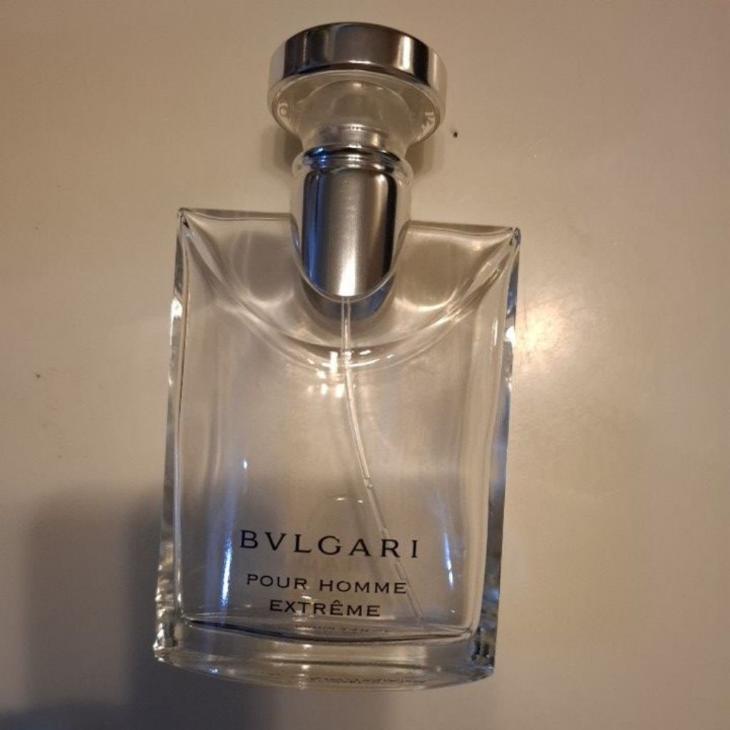 botol bekas parfum bvlgari extreme