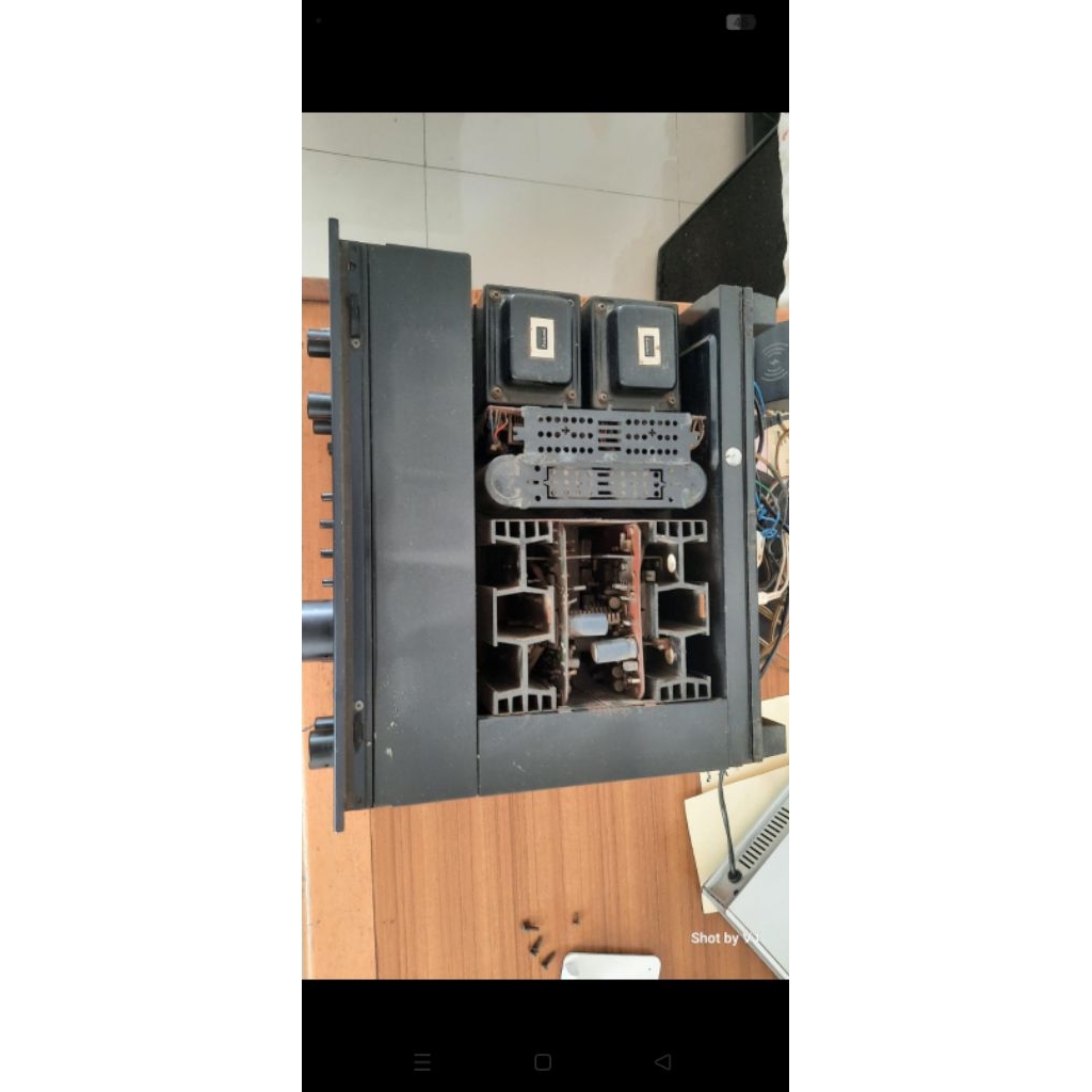 sansui au 717 amplyfier