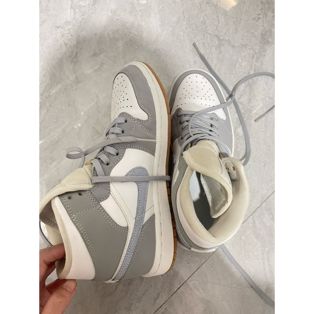 N*ke Air jordan Mid wolf grey(W) |Preloved