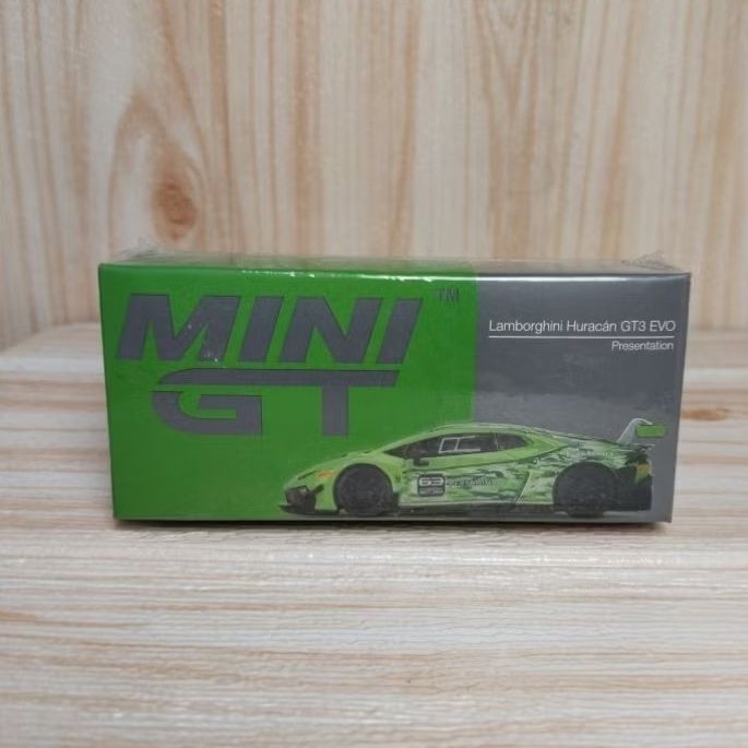 Mini GT Lamborghini Huracan GT3 Presentation 352