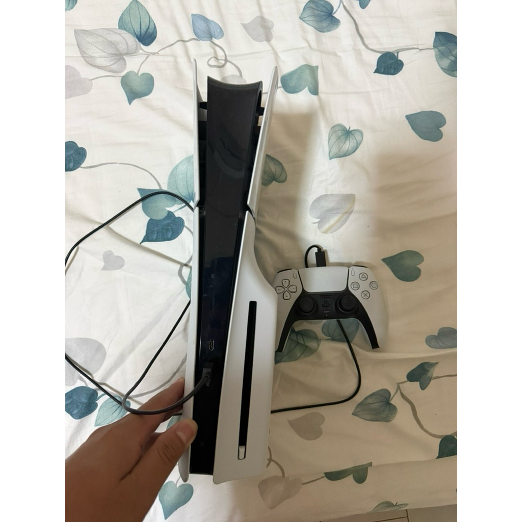 PS5 Slim Disc Bekas