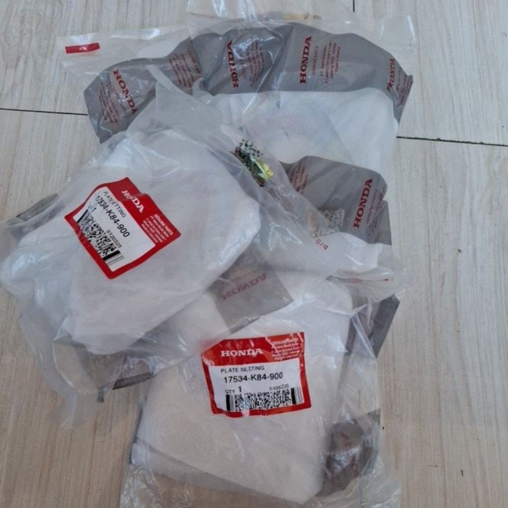 Plat dudukan fuel pump crf
