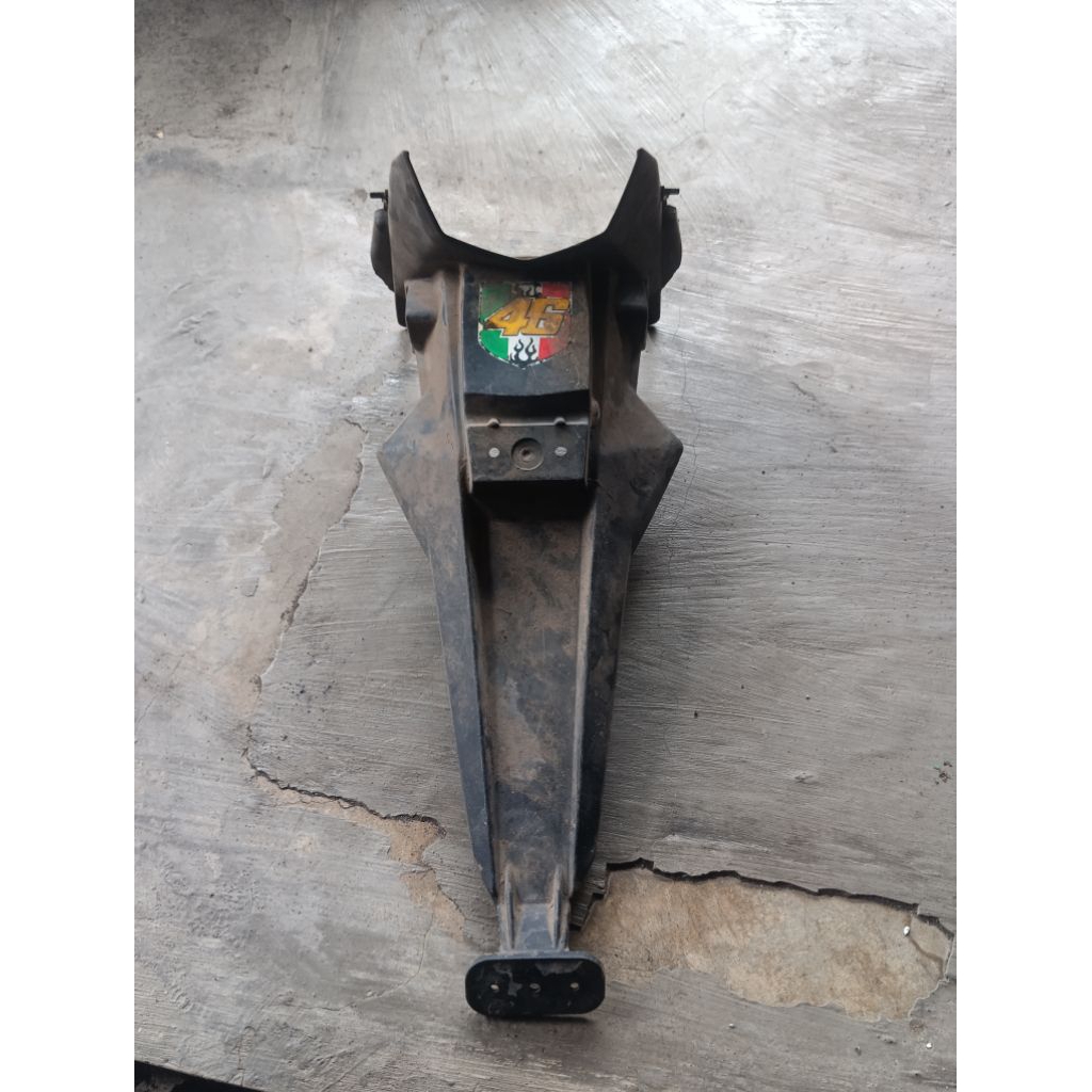 spakbor belakang ninja 250 karbu original