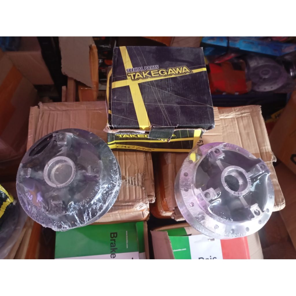 tromol belakang cbr 150 old crhome dan hitam