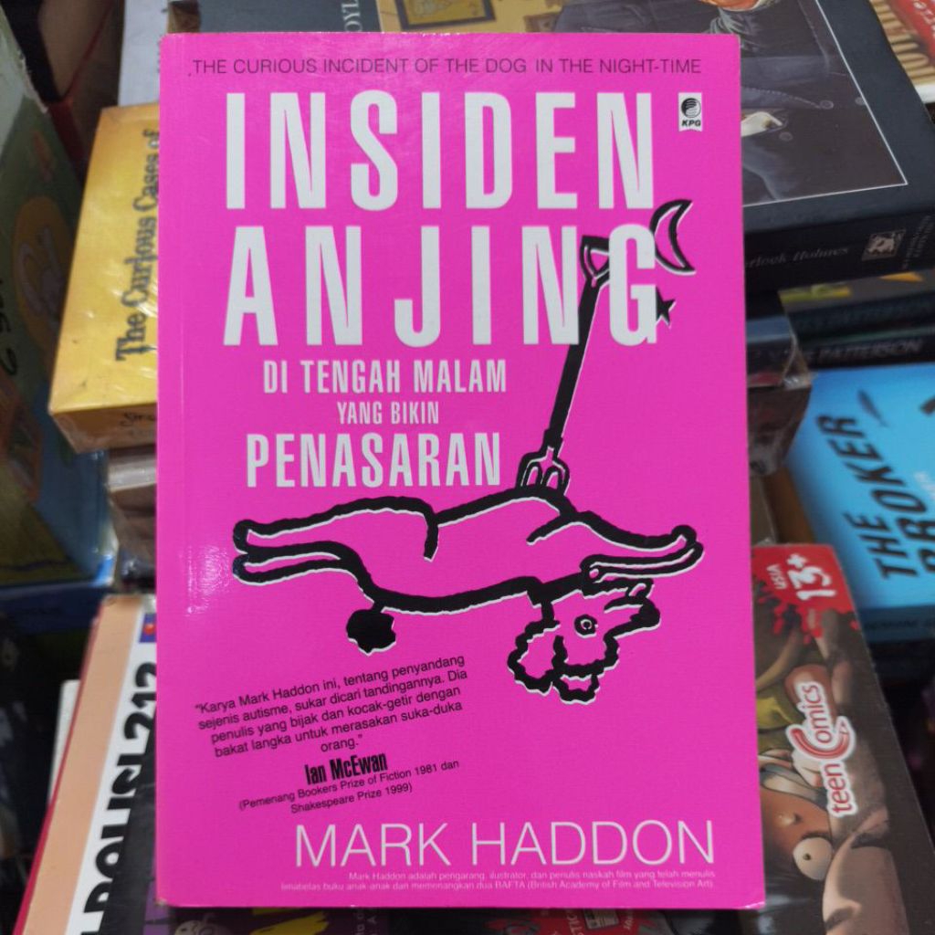 Buku INSIDEN ANJING DI TENGAH MALAM YANG BIKIN PENASARAN by MARK HADDON