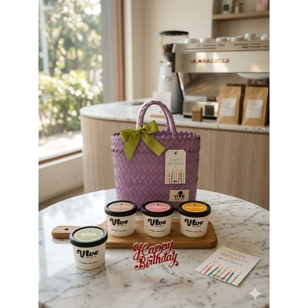 Hamper Birthday gift basket gelato 8 cup