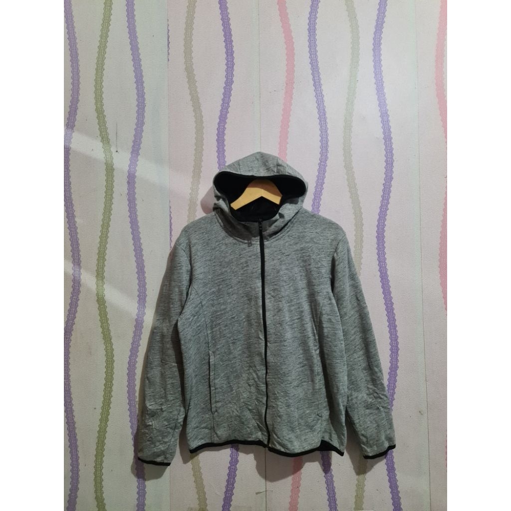 UNIQLO TECH , UNIQLO DRY TECH HOODIE
