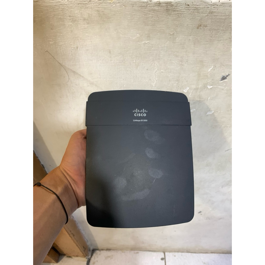 LINKSYS MODEL:E1200