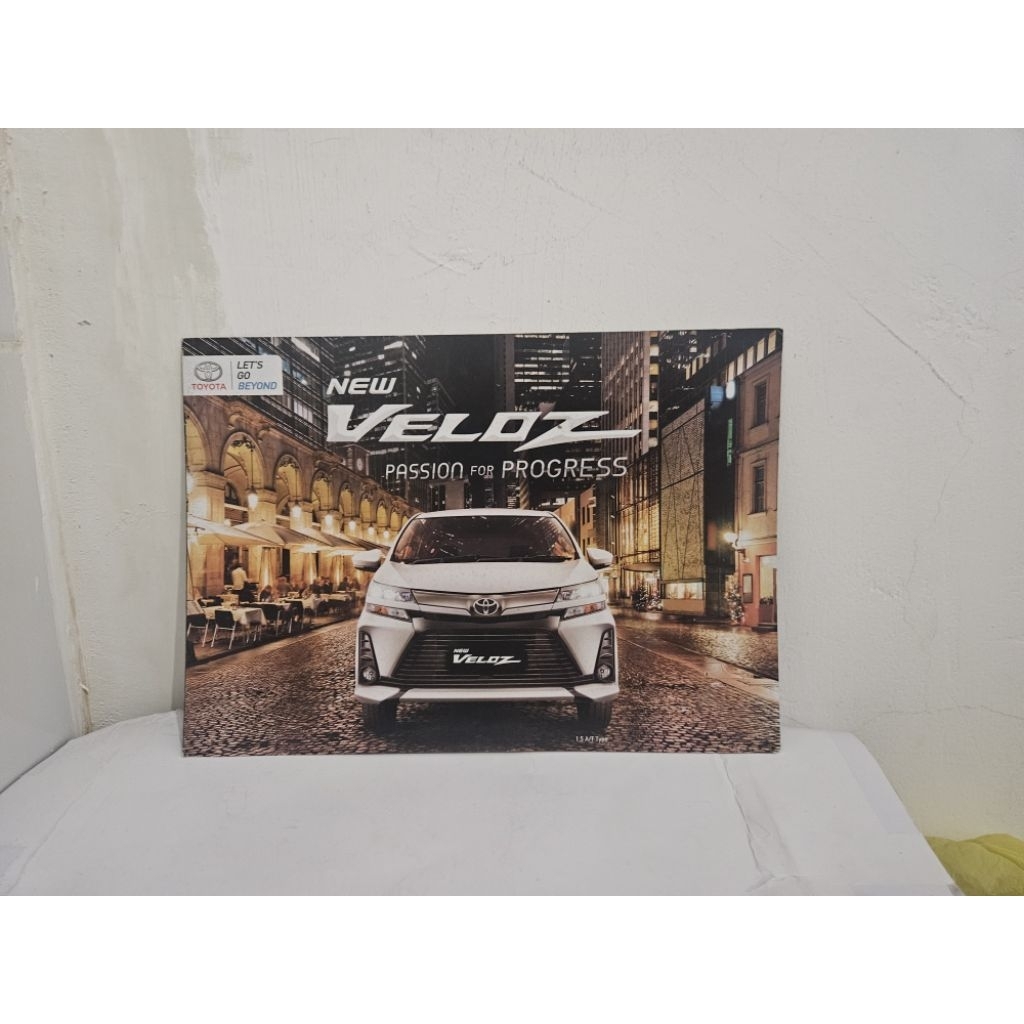 brosur katalog mobil toyota veloz 2021 rwd leaflet