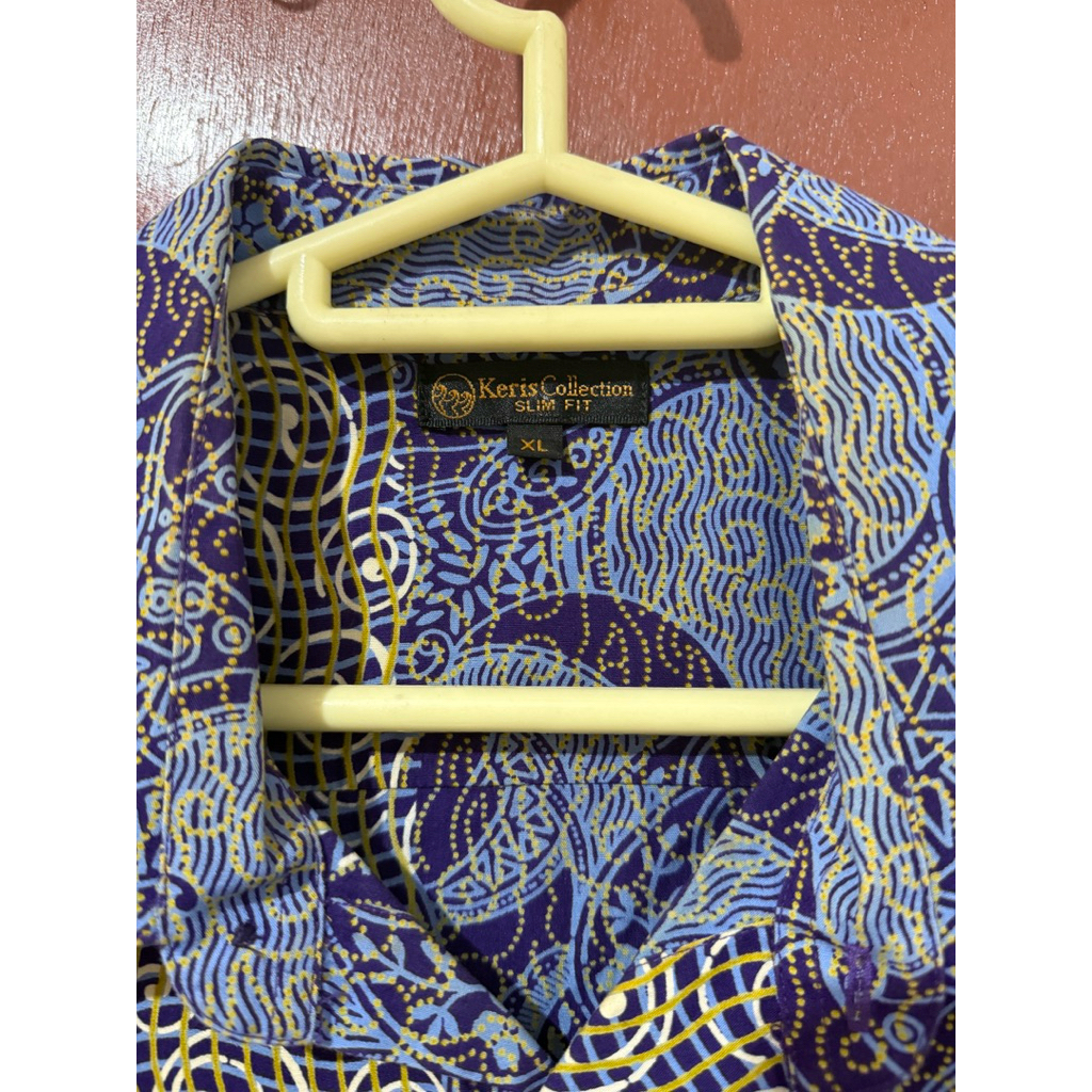 PRELOVED - Kemeja batik Pria batik keris dan no brand bahan adem kasual kerja