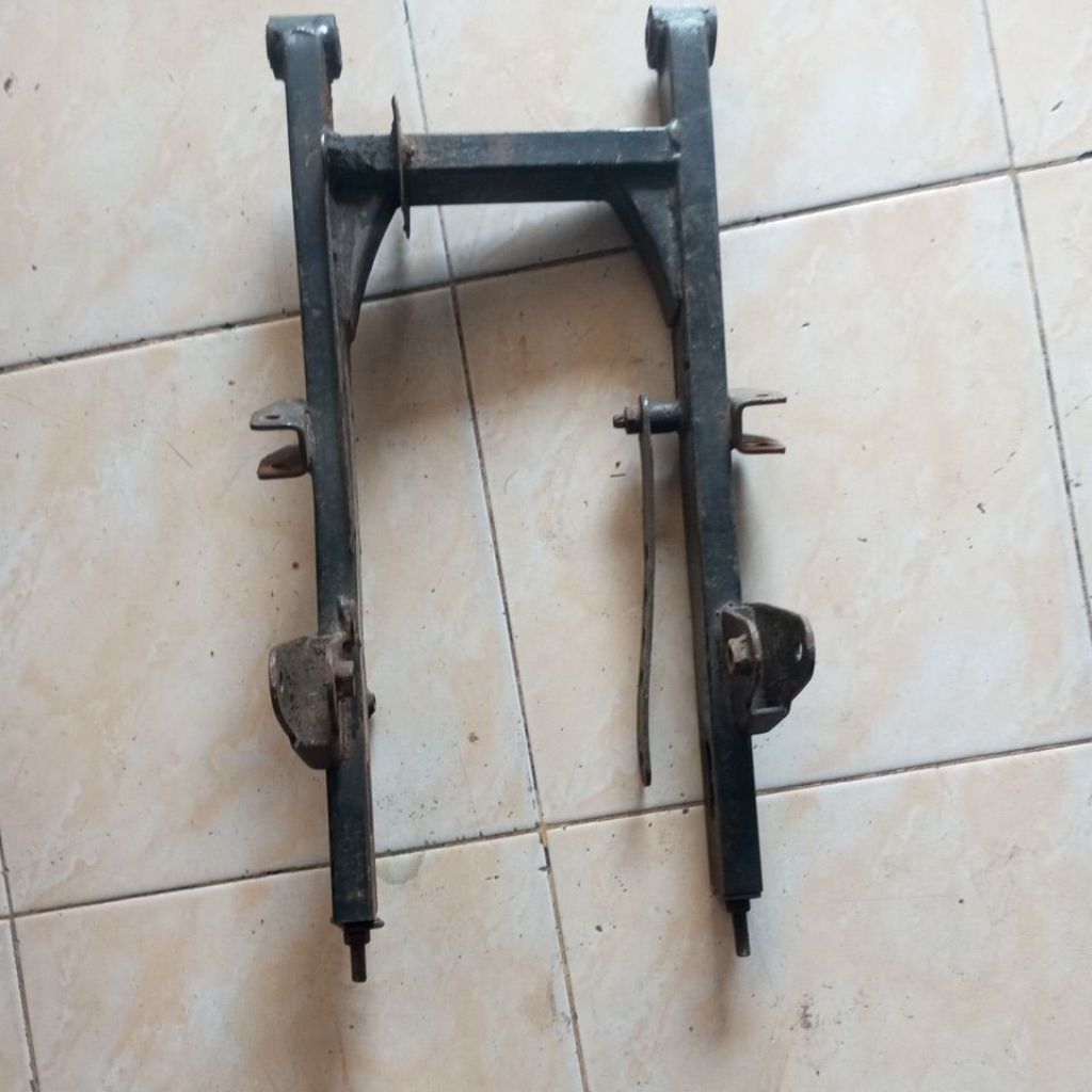 arm suzuki bravo/rc100 original kotak