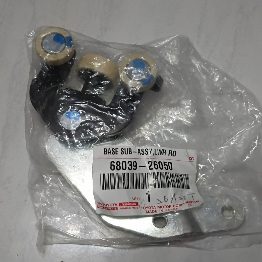 Bearing Sliding Door Bawah Hiace Commuter