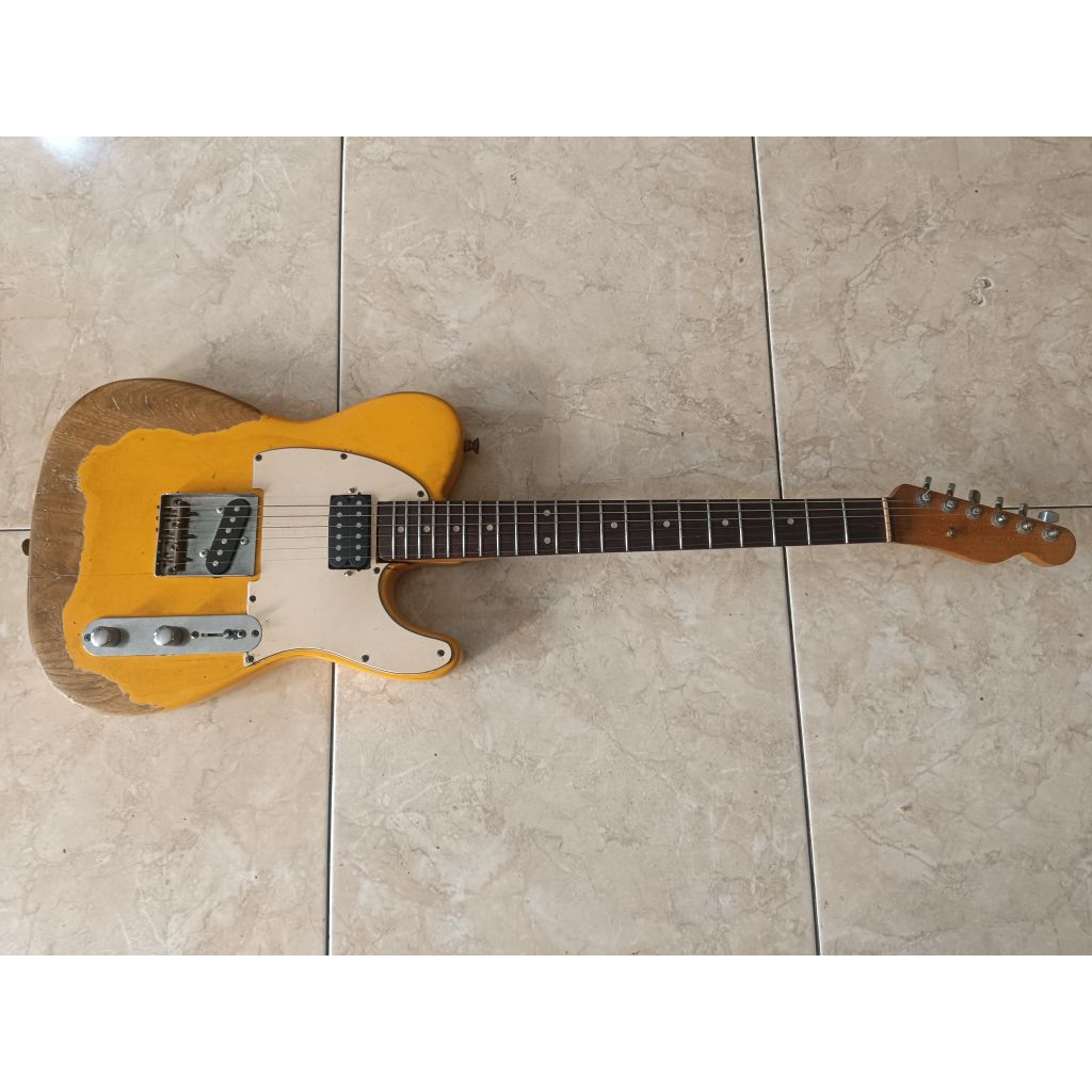 FENDER TELECASTER CUSTOM