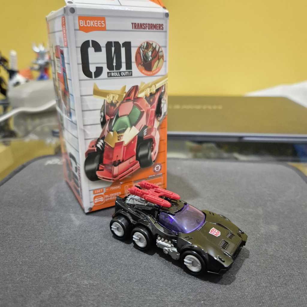 Blokees Wheels Transformer C01 Scamper [SELECTED]