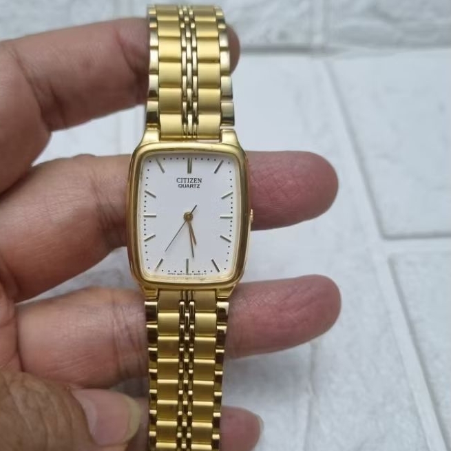arloji jam tangan rantai merk CITIZEN asli ori JAPAN model kotak vintage gold plate
