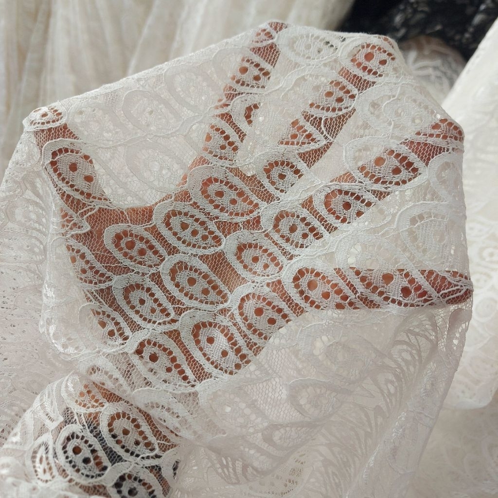 kain brokat premium  - kain brokat meteran  - kain brokat motif bunga ( BW )  1Y