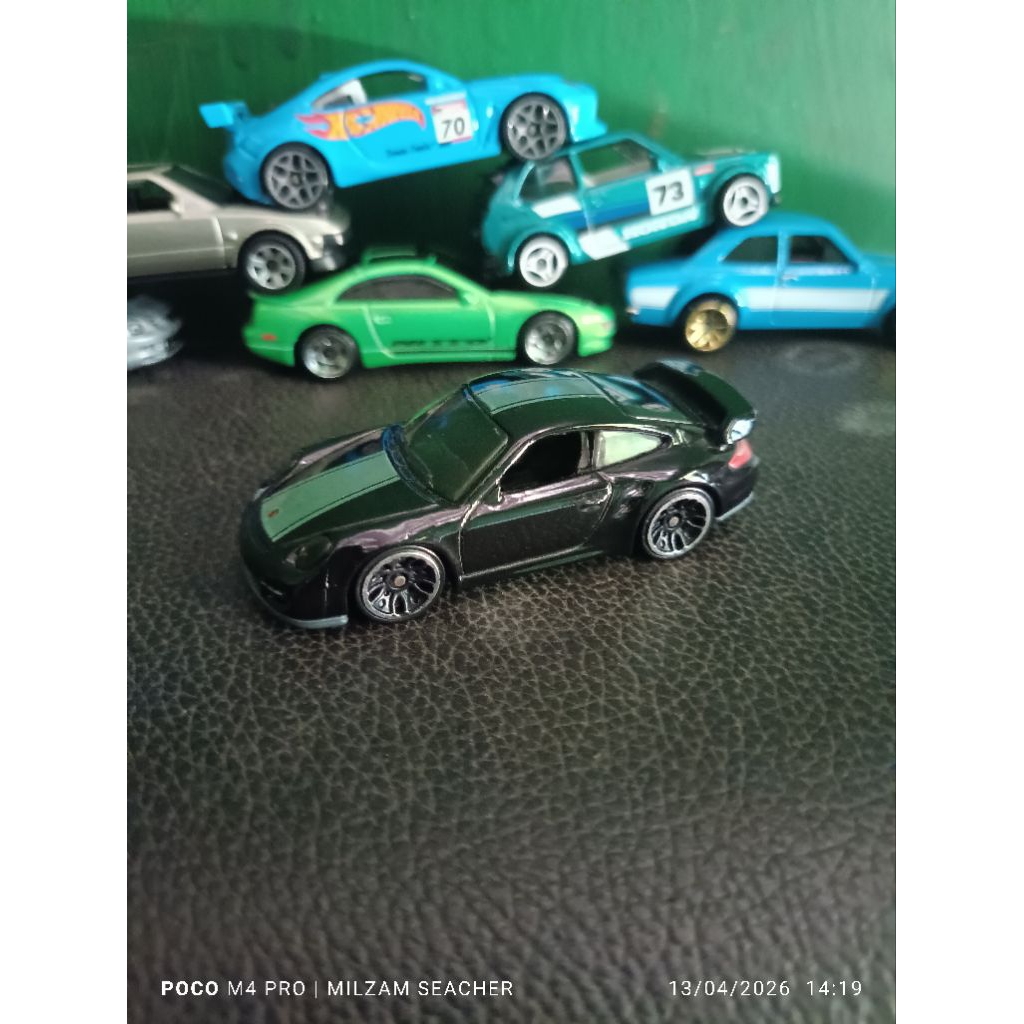 Hot Wheels Porsche 911 GT2
