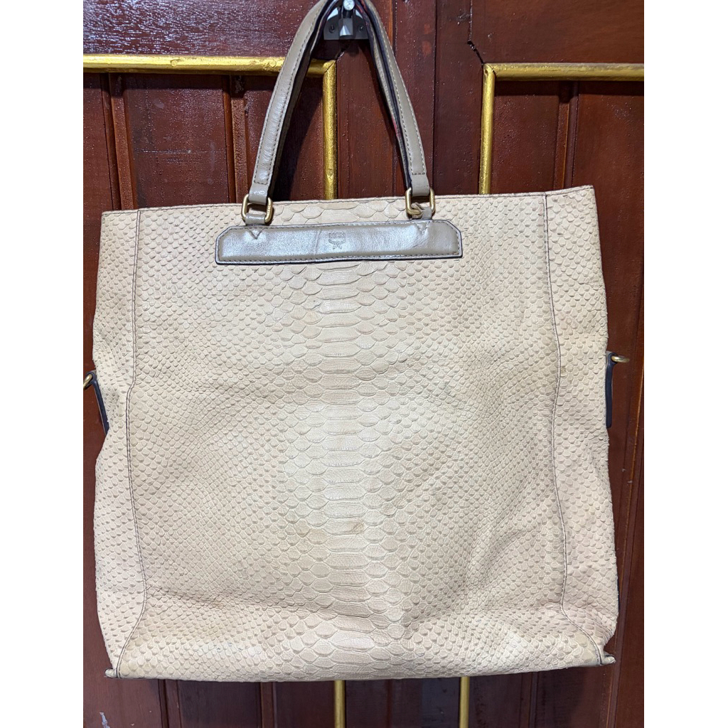 MCM snakeskin tote/sling bag