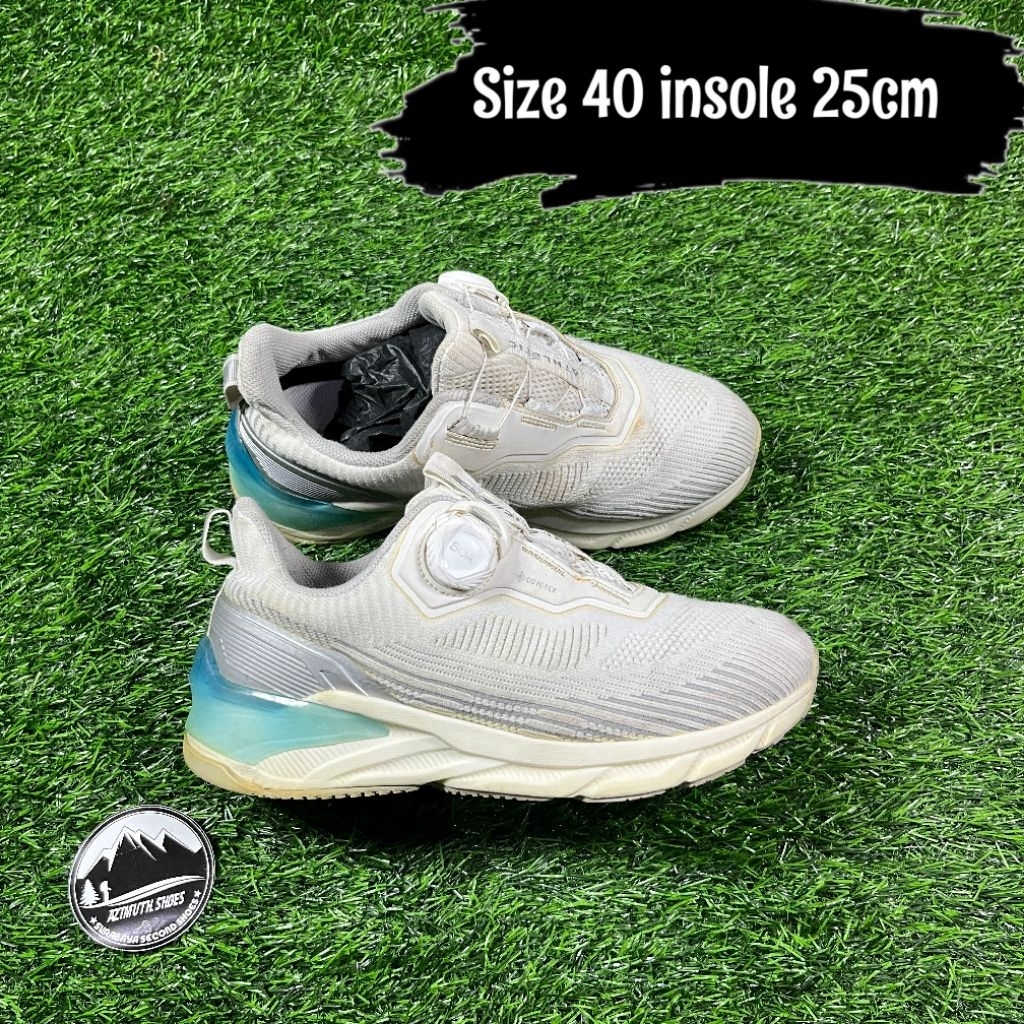 Sepatu Outdoor Gunung Hiking Eider Size 40