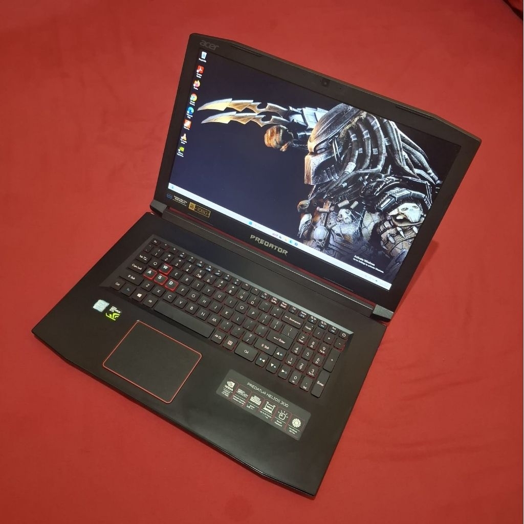 ACER PREDATOR HELIOS 300