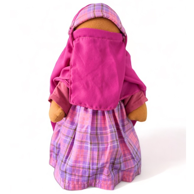 Boneka Faceless Radinka Dolls Muslim – Seri Kotak Zainab Hijab 35 cm