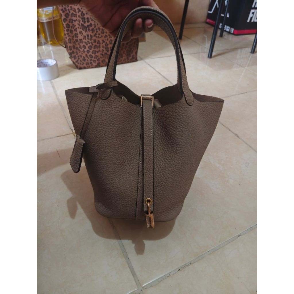 madelyn bag kulas