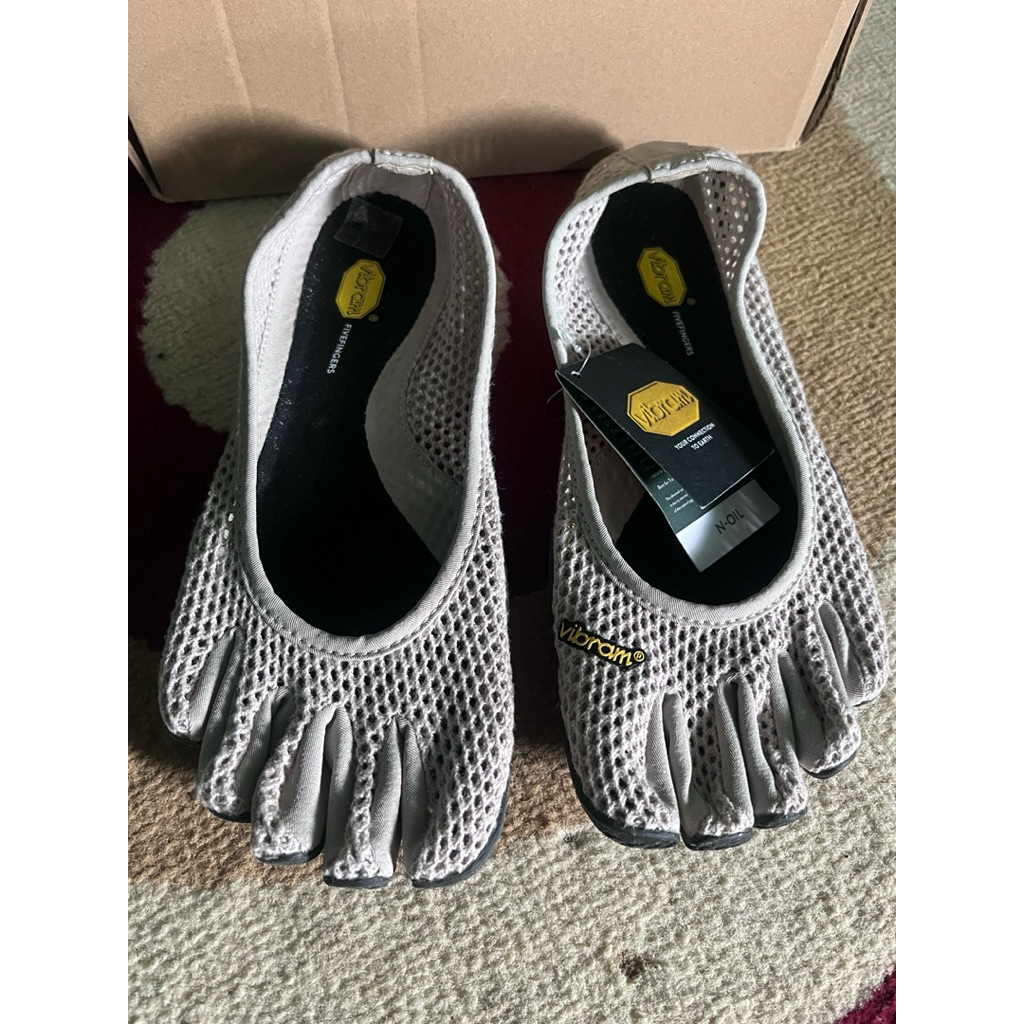 Vibram Fivefingers - Vi-B ECO / Sepatu Yoga / Sepatu Poundfit