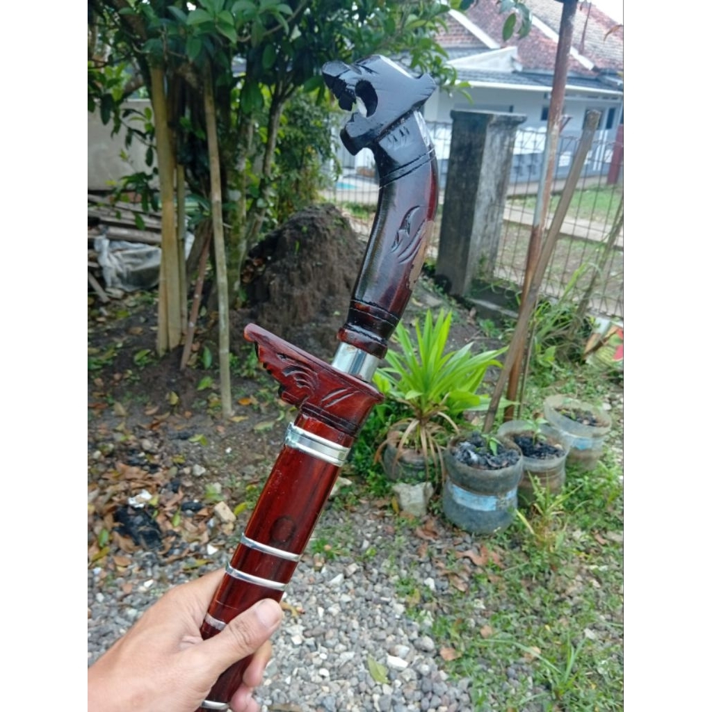 Golok Tebas Bambu Gobang Barlen – Tajam, Awet, Perkakas Kebun Sekaligus Pajangan Keren