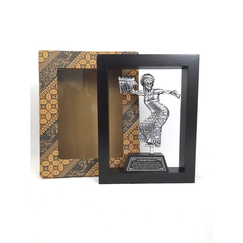 Souvenir Hadiah Frame Tari Pendet Bali Khas Indonesia