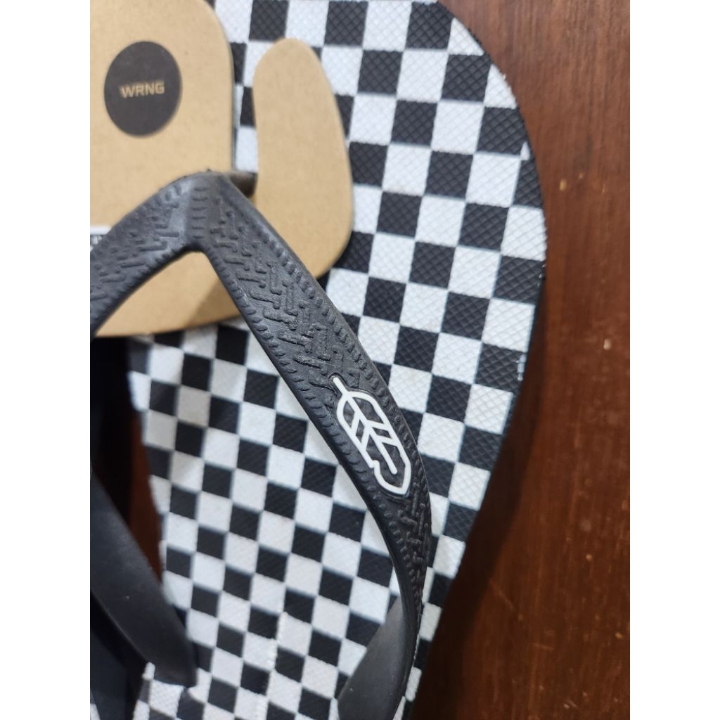 WARNING CLOTHING TERBARU "SDML CHECKERED" SANDAL JEPIT - HOOPS BANJARMASIN