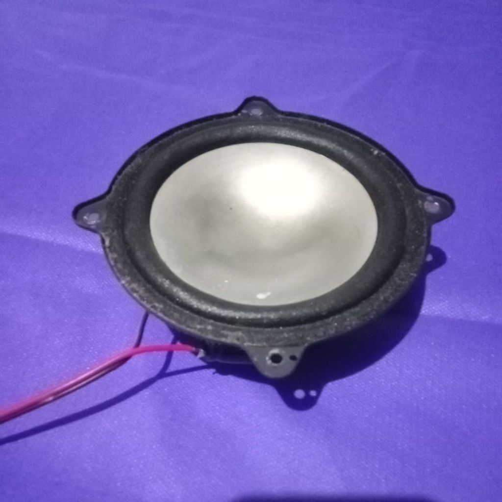 SECOND----SPEAKER Midel xbr  Polytron 5 inch