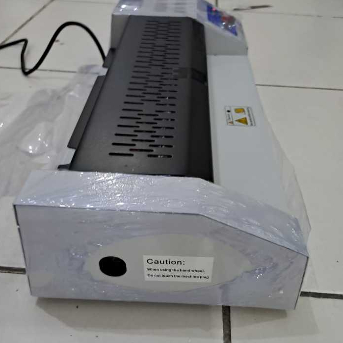 Mesin Laminasi A3 1 Sisi 330 Innovatec Laminating Panas Dingin Lebar 33 cm Untuk Dokumen Foto Brosur