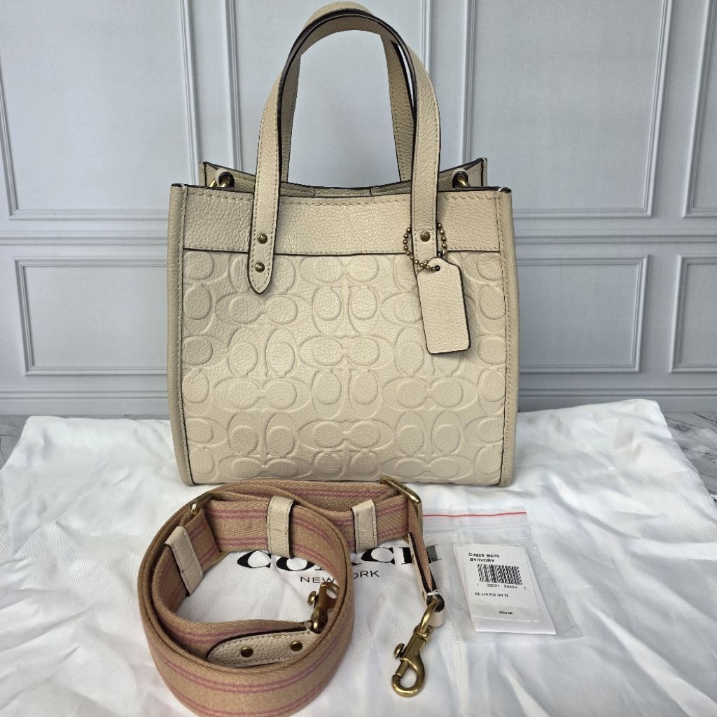 Tas wanita Coach Field tote Original preloved